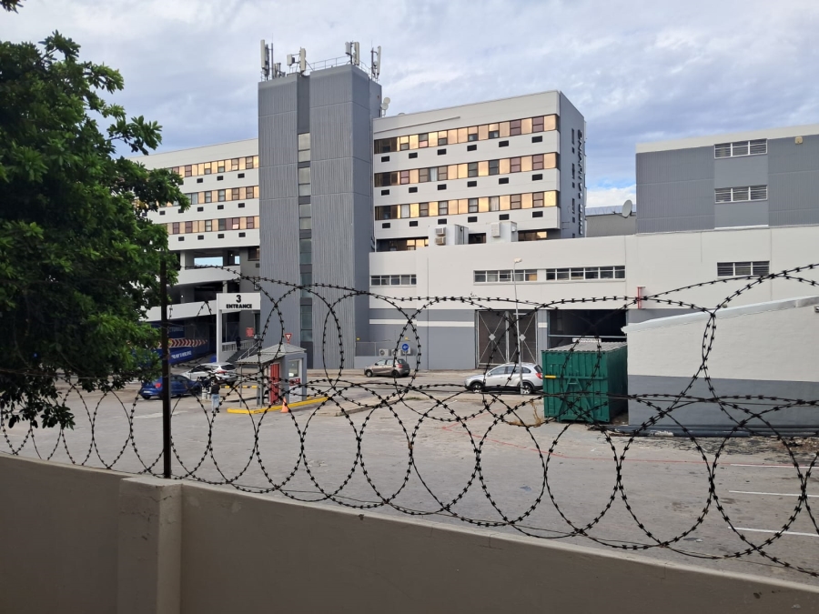 1 Bedroom Property for Sale in Port Elizabeth Eastern Cape